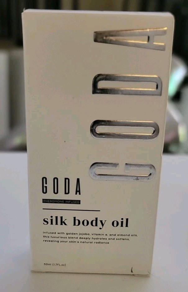 GODA Hydrating Softening Massage Oil Golden Jojoba Vitamin E Almond 50ml