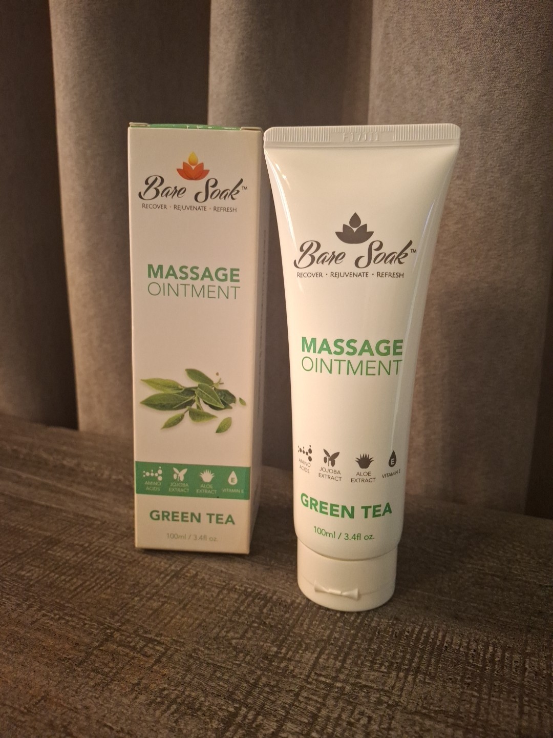 New Bare Soak Green Tea 3.4oz Massage Ointment Factory Sealed Top