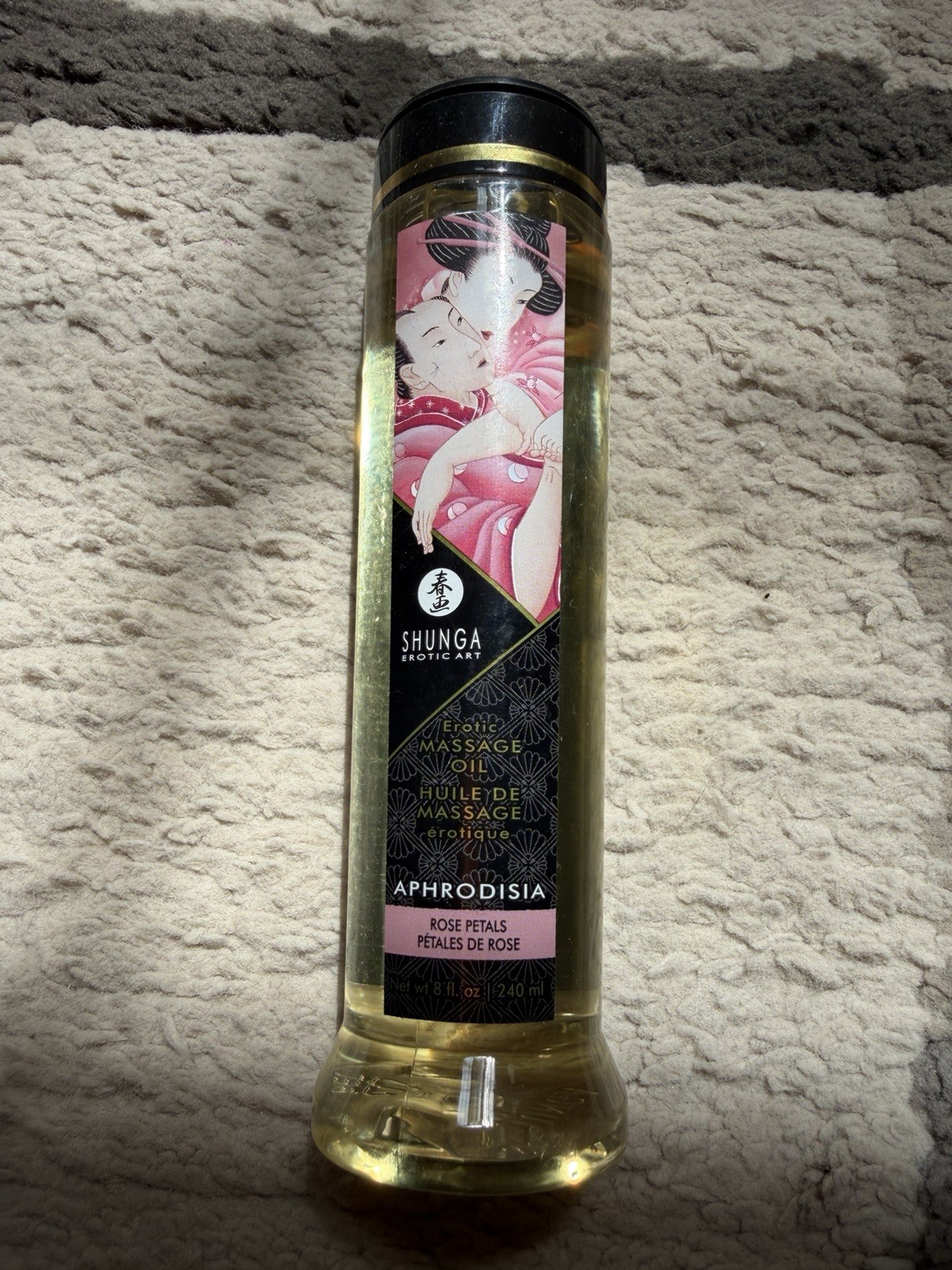 Shunga Erotic Massage Oil – 8 fl oz (240 ml) – Aphrodisia – Rose Petals