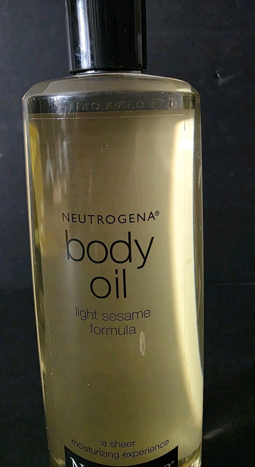 Neutrogena Body Oil Light Sesame Formula, 16 fl oz, Radiant Glow Moisturizer