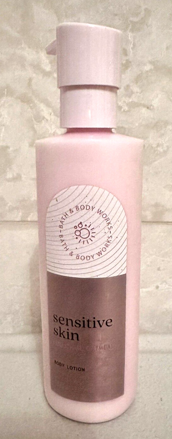 Bath & Body Works SENSITIVE Skin With Colloidal Oatmeal body lotion 7.8 oz NEW